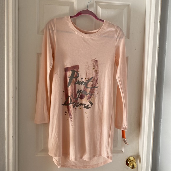 2 new long sleeve sleep shirts-smoke free home - Picture 2 of 6